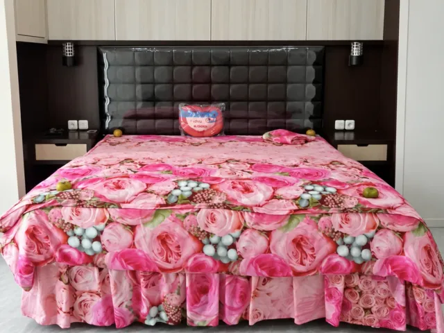 Tn. Y & Tn. P — Casavilla & Gg. Aman — bedroom (1/3)