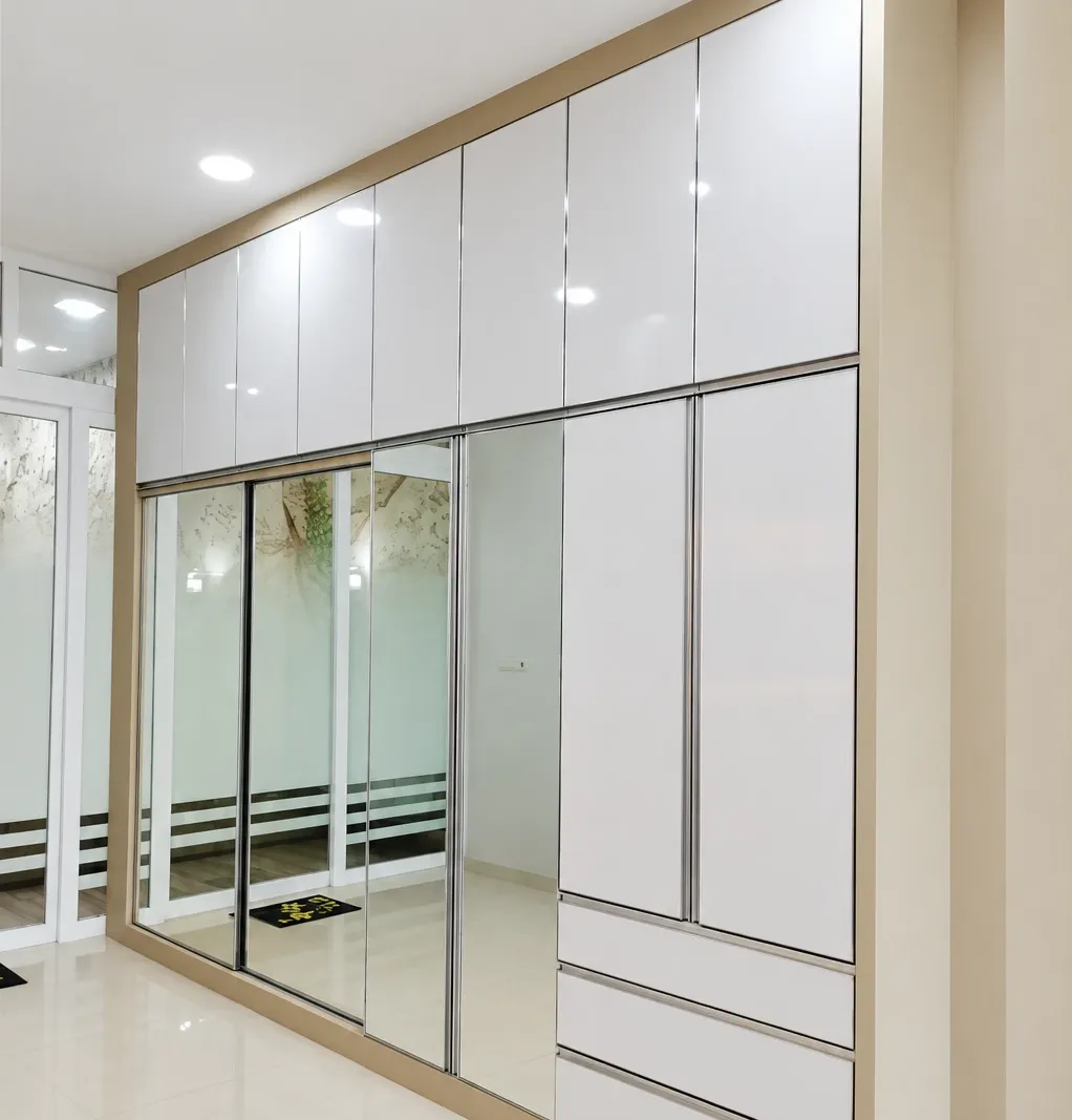 Mr. D — Mutiara Residence — bedroom (1/7)