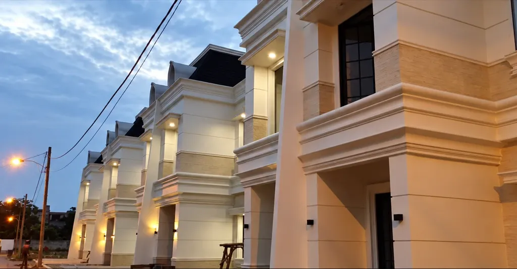 Mr - Mr — Santafe — facade (1/2)