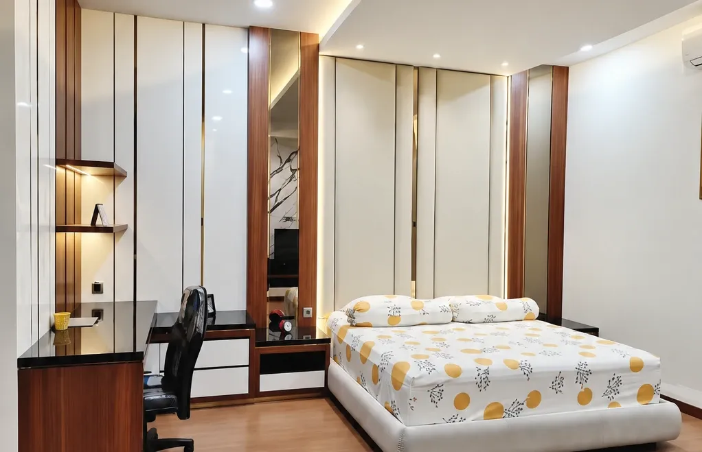 Mr. W — Bagya City Raffle — bedroom (10/32)