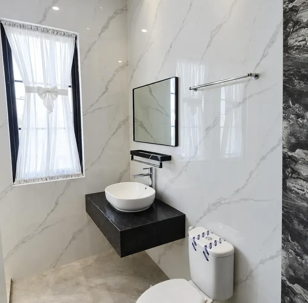 Tn. D — Santafe — bathroom (2/17)