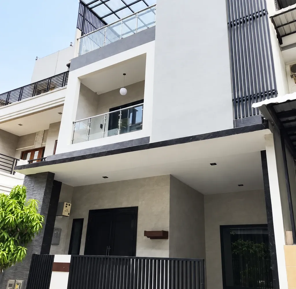 Mr. T — Cemara Asri — living room (26/27)